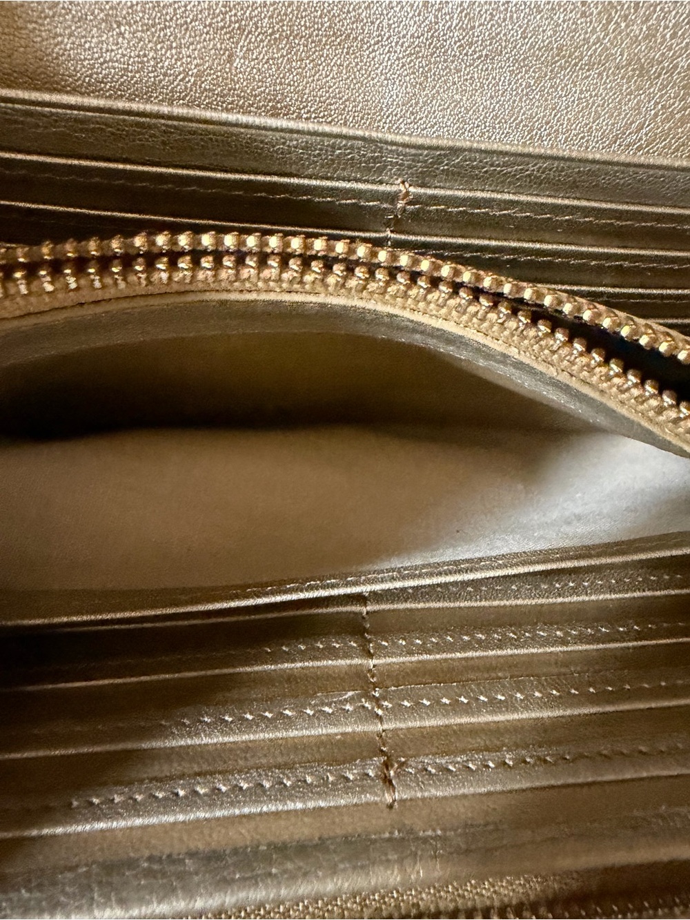 Anteprima Gold Croc-Embossed Clutch Long Wallet GUC - Picture 4 of 14